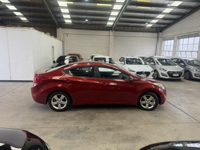 2012 Hyundai Elantra
