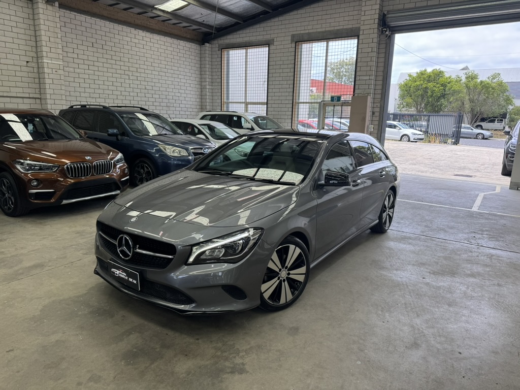 2016 Mercedes-Benz CLA 200