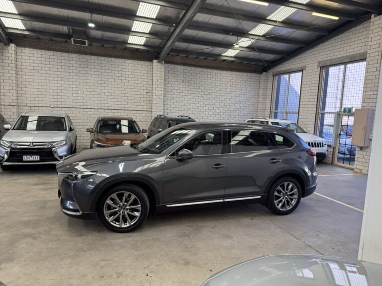 2018 Mazda CX-9 Azami