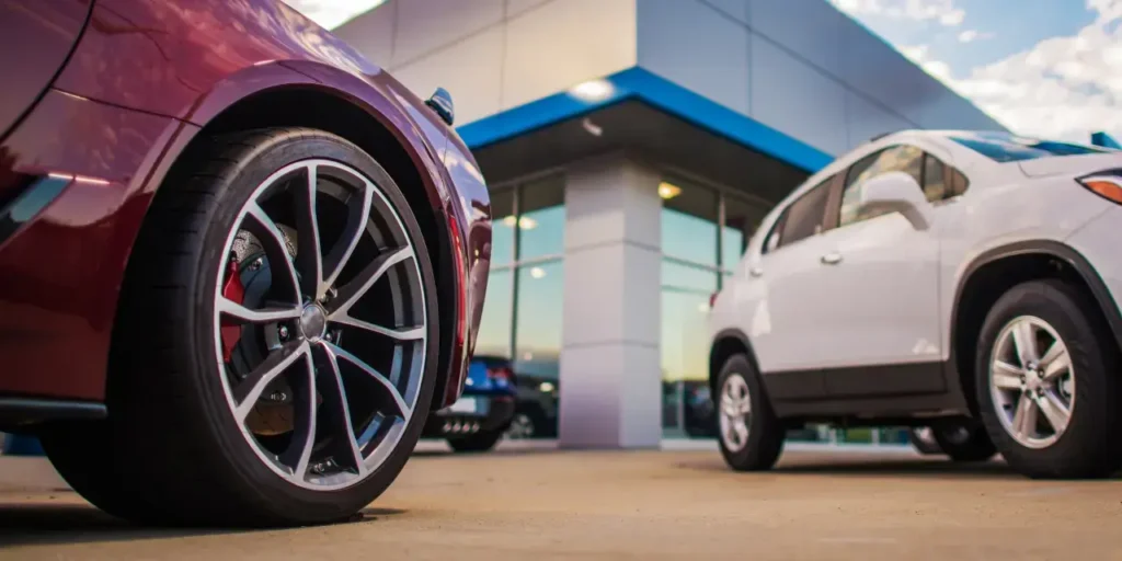 automotive-dealership-store-2023-11-27-05-15-06-utc.webp - Drive Deals