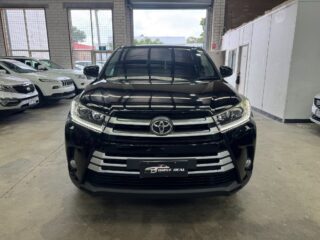2017 Toyota Highlander image 44