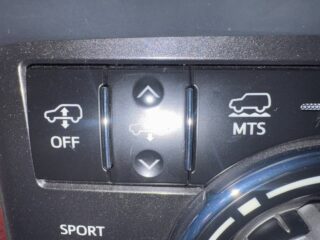 2013 Toyota Land Cruiser KAKADU Wagon Diesel Automatic black for sale at Drive Deals image 28