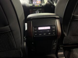 2013 Toyota Land Cruiser KAKADU Wagon Diesel Automatic black for sale at Drive Deals image 41