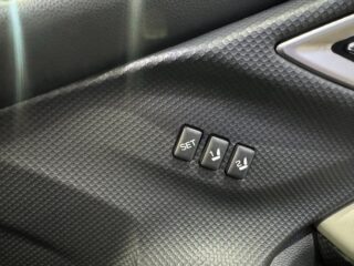 2022 Subaru Forester Forester V (facelift 2021) Wagon Petrol Automatic black for sale at Drive Deals image 26