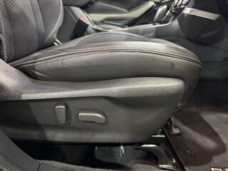 2022 Subaru Forester Forester V (facelift 2021) Wagon Petrol Automatic black for sale at Drive Deals image 31
