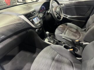 2017 Hyundai Accent Active Hatchback/Liftback/Notchback Petrol Automatic white for sale at Drive Deals image 24