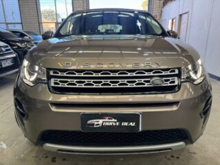 2017 Land Rover Discovery Sport 150 HSE TD4 image 13