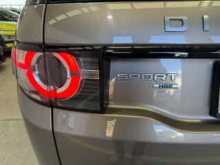 2017 Land Rover Discovery Sport 150 HSE TD4 image 5