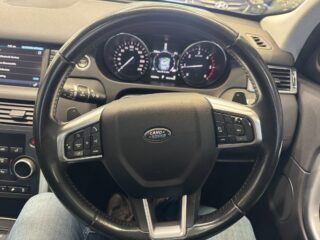 2017 Land Rover Discovery Sport 150 HSE TD4 image 15