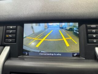 2017 Land Rover Discovery Sport 150 HSE TD4 image 19