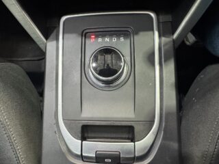 2017 Land Rover Discovery Sport 150 HSE TD4 image 21