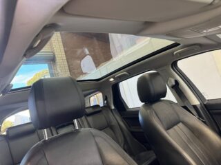 2017 Land Rover Discovery Sport 150 HSE TD4 image 25