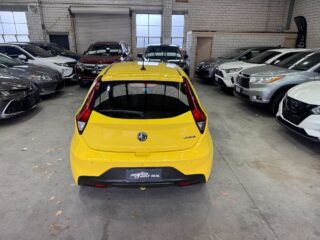 2021 MG MG3 Core Hatchback/Liftback/Notchback Petrol Automatic yellow for sale at Drive Deals image 7
