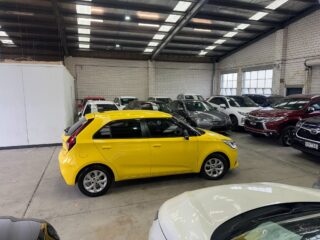 2021 MG MG3 Core Hatchback/Liftback/Notchback Petrol Automatic yellow for sale at Drive Deals image 10