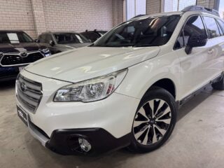 2015 Subaru Outback Outback V Wagon Petrol Automatic white for sale at Drive Deals image 2