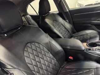 2019 Toyota Camry AXVHA71R Sedan/Saloon Hybrid Automatic white for sale at Drive Deals image 25