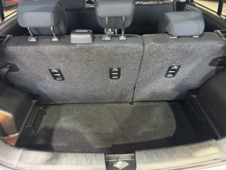 2015 Suzuki Swift GL Hatchback/Liftback/Notchback Petrol Automatic white for sale at Drive Deals image 22