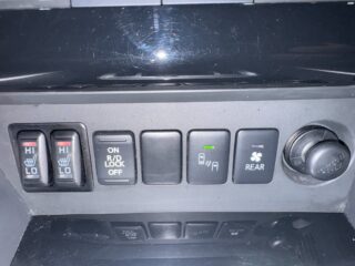 2017 Mitsubishi Pajero Sport Exceed Wagon Diesel Automatic red for sale at Drive Deals image 23