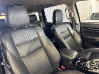 2017 Mitsubishi Pajero Sport Exceed Wagon Diesel Automatic red for sale at Drive Deals image 31