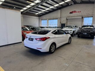 2014 Hyundai Elantra GLS(Middle) image 15