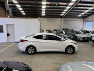 2014 Hyundai Elantra GLS(Middle) image 14