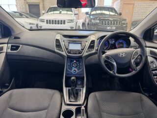 2014 Hyundai Elantra GLS(Middle) image 2