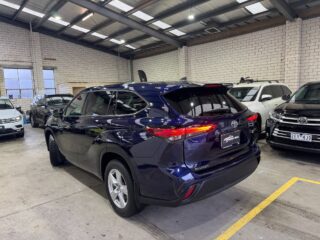 2022 Toyota Kluger GX 70 Series Wagon Body image 4