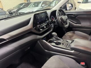 2022 Toyota Kluger GX 70 Series Wagon Body image 29