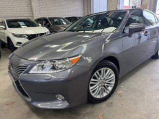 2015 Lexus ES 350 Luxury Sedan/Saloon Petrol Automatic grey for sale at Drive Deals image 2