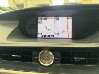 2015 Lexus ES 350 Luxury Sedan/Saloon Petrol Automatic grey for sale at Drive Deals image 17