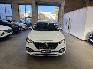 2023 MG HS Essence Hatchback/Liftback/Notchback Petrol Automatic pearl_white for sale at Drive Deals image 12
