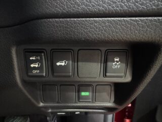 2015 Nissan X-Trail Ti Wagon Petrol Automatic red for sale at Drive Deals image 21