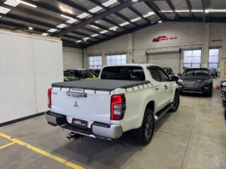 2022 Mitsubishi Triton GLS MR image 6