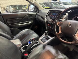 2022 Mitsubishi Triton GLS MR image 25