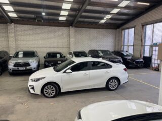 2018 Kia Cerato S Sedan Petrol Automatic white for sale at Drive Deals image 3
