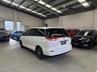 2015 Toyota Tarago Ultima Wagon Petrol Automatic white for sale at Drive Deals image 5