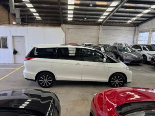 2015 Toyota Tarago Ultima Wagon Petrol Automatic white for sale at Drive Deals image 11