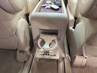 2015 Toyota Tarago Ultima Wagon Petrol Automatic white for sale at Drive Deals image 34