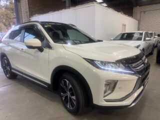 2020 Mitsubishi Eclipse Cross Exceed Wagon Petrol Automatic white for sale at Drive Deals image 11