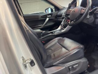 2020 Mitsubishi Eclipse Cross Exceed Wagon Petrol Automatic white for sale at Drive Deals image 25
