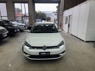 2019 Volkswagen Golf 110TSI Trendline DSG image 11