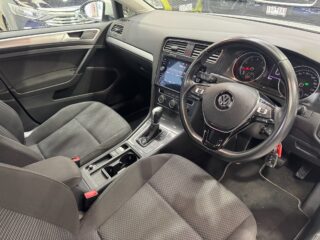 2019 Volkswagen Golf 110TSI Trendline DSG image 19