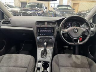 2019 Volkswagen Golf 110TSI Trendline DSG image 21