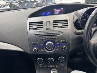 2013 Mazda 3 Maxx Sport image 11