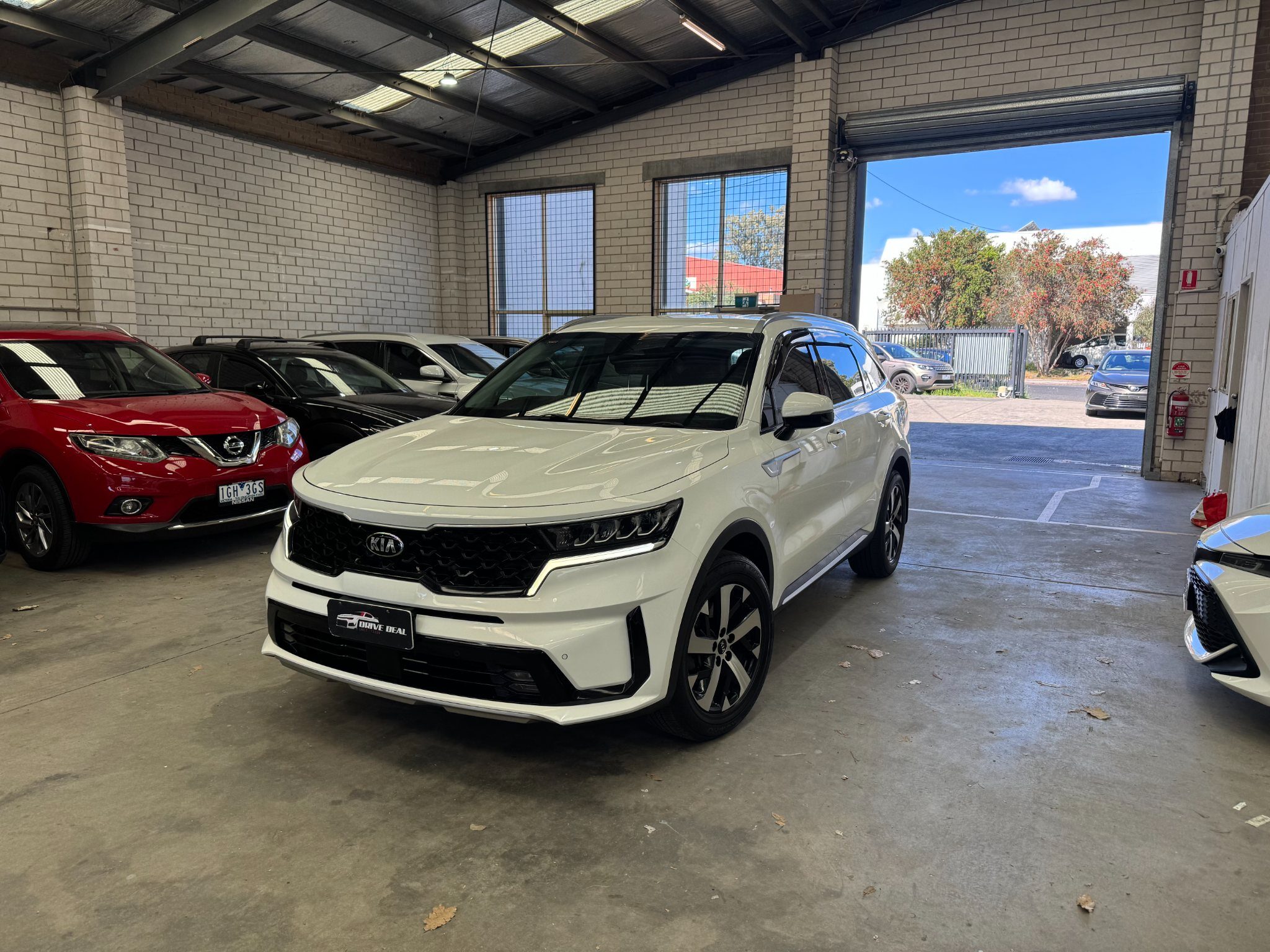 2021 Kia Sorento Sport MQ4 Wagon Diesel Automatic white for sale at Drive Deals image 1