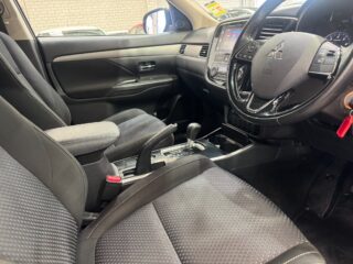 2017 Mitsubishi Outlander LS Wagon Petrol Automatic grey for sale at Drive Deals image 20