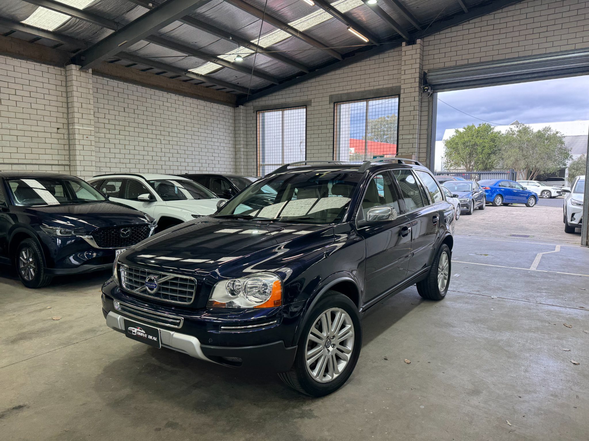2010 Volvo XC90 Executive Wagon Petrol Automatic blue for sale at Drive Deals image 1