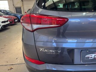 2016 Hyundai Tucson Highlander Sport Utility Vehicle (SUV)/Multi Purpose Vehicle (MPV) Petrol Automatic grey for sale at Drive Deals image 6